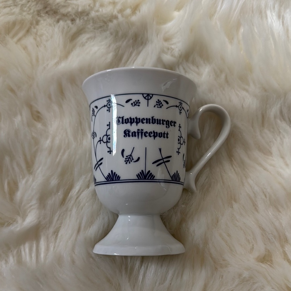Gloppenburger Blue and White Coffee Mug